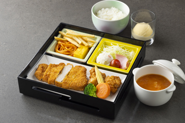 国産ポークカツレツ弁当 ¥3,500